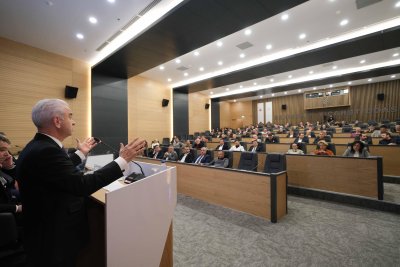 2025 YILINDA TÜCCAR VE SANAYİCİ ZORLANDI