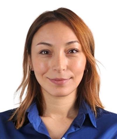 Elçin Alptekin (Grafik Tasarımcı)