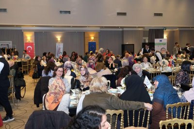 KADIN ÇİFTÇİLER SÜRDÜRÜLEBİLİR GELECEK İÇİN BİR ARAYA GELDİ