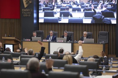 ARTAN MASRAFLAR HEM İŞLETMELERE HEM VATANDAŞA YÜK OLUYOR