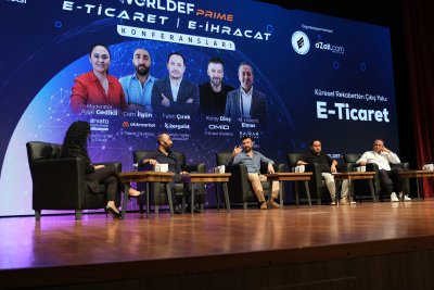 E-TİCARETİN VE E-İHRACATIN BAŞARILI İSİMLERİ VEHBİ KOÇ KONGRE MERKEZİNDE BULUŞTU