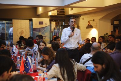 Geleceğin Teknolojisi Sistemi ve Dijital Paralar AB Bilgi Merkezi Etkinliğinde Tartışıldı