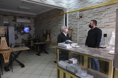 ETO BAŞKANI GÜLER HİZMET SEKTÖRÜNÜN TALEPLERİNİ İŞYERLERİNDE DİNLEDİ