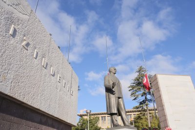 CUMHURİYETİMİZİN KURUCUSU ATATÜRK’Ü ANDIK