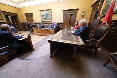 GÜLER, BRÜKSEL BÜYÜKELÇİLİĞİNDE VE BELEDİYEDE DİSCOVER ESKİŞEHİR’İ ANLATTI