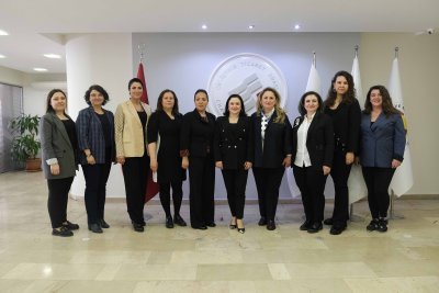 TOBB UŞAK İL KADIN GİRİŞİMCİLER KURULU’NDAN ESKİŞEHİR’E ZİYARET