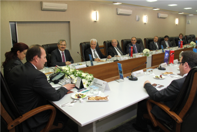 Sosyal Güvenlik Kurumu’na tüccar ve sanayicilerimizin talepleri iletildi