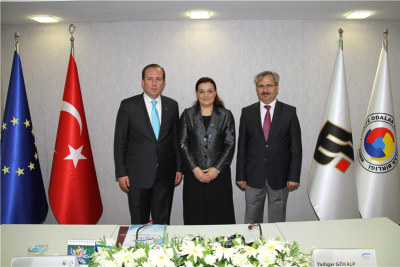 Sosyal Güvenlik Kurumu’na tüccar ve sanayicilerimizin talepleri iletildi