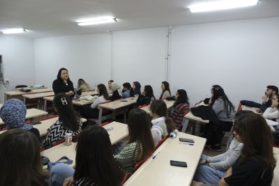 ESKİŞEHİR KGK ÖNCÜLÜK ETTİ, EĞİTİMDE EŞİTSİZLİK DERS OLDU