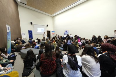 ÜNİVERSİTELİLER AB–GENÇLİK İKLİM FORUMU İÇİN ESKİŞEHİR’DE BULUŞTU