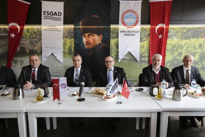 OTO GALERİCİLERE BİLGİLENDİRME TOPLANTISI