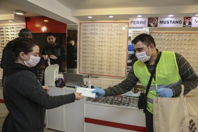 ETO ÜYELERİNE MASKE DAĞITTI