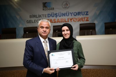 UYGULAMALI GİRİŞİMCİLİK EĞİTİMİ SERTİFİKA TÖRENİ DÜZENLENDİ