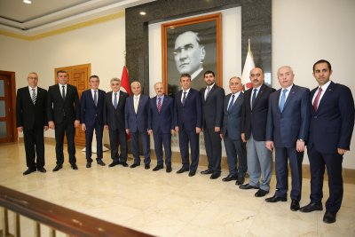 ETO HEYETİ VALİ ÇAKACAK İLE GÖRÜŞTÜ