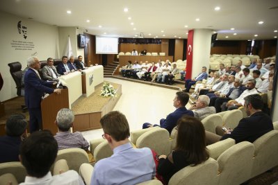 ÜRETİM EKONOMİSİNİ YENİDEN İNŞA ETMELİYİZ