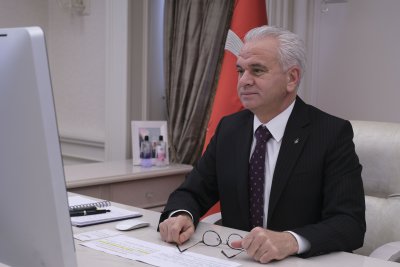 GÜLER’DEN EKONOMİ VURGUSU