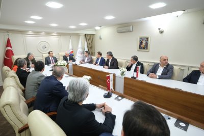 ENERJİ VE TABİİ KAYNAKLAR BAKANI DÖNMEZ ETO’NUN TALEPLERİNİ DİNLEDİ