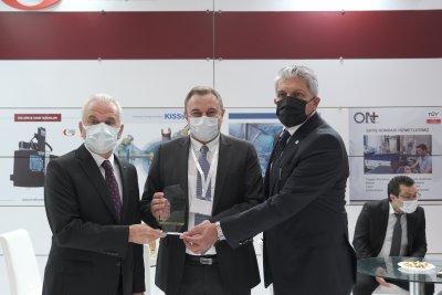 FUARDA STANT AÇAN ESKİŞEHİRLİ FİRMALARA TEŞEKKÜR PLAKETİ