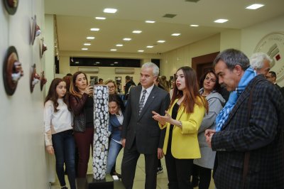 "BAŞLANGIÇ" ETOSANAT GALERİSİ’NDE SANATSEVERLERİ BEKLİYOR