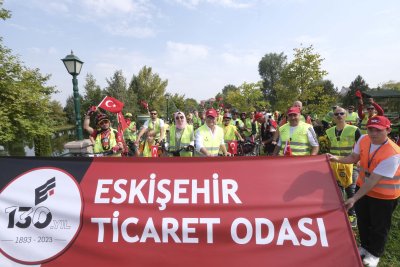 ETO 130. YIL KUTLAMALARINA KURTULUŞ ANISINA DÜZENLENEN BİSİKLET TURUYLA BAŞLADI
