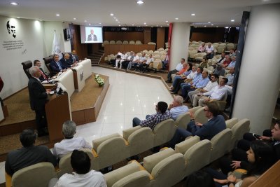 GÜLER TÜCCARIN SORUNLARINA DİKKAT ÇEKTİ