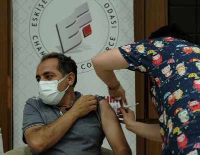 ÜYELERE VE ÇALIŞANLARINA ETO’DA AŞI İMKANI