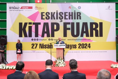 ESKİŞEHİR KİTAP FUARI TÖRENLE AÇILDI