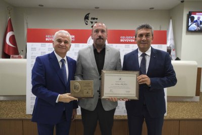 MUSTAFA ÇEKİÇ’İN ADI ETO MECLİS SALONUNDA YAŞAYACAK
