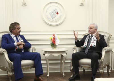 FİLİSTİNLİ İŞ İNSANLARI YATIRIM FIRSATLARINI GÖRÜŞTÜ