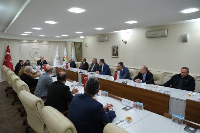 KOCAELİLİ VE ESKİŞEHİRLİ SANAYİCİLERDEN İSTİŞARE TOPLANTISI