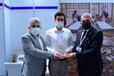 FUARDA STANT AÇAN ESKİŞEHİRLİ FİRMALARA TEŞEKKÜR PLAKETİ