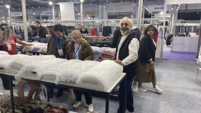 ETO ÜYELERİ İZMİR’DE TEKSTİL FUARINI ZİYARET ETTİ