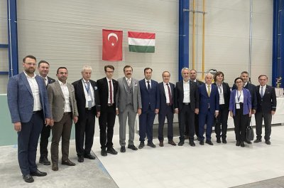 GÜLER MACARİSTAN’DA ESKİŞEHİR’İ ANLATTI