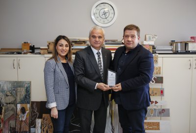 GÜLER’DEN ABD’DE ÖDÜL KAZANAN FİRMAYA TEBRİK ZİYARETİ