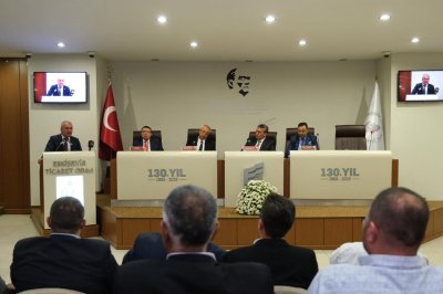 TÜCCARIN KREDİYE ULAŞAMAMA SORUNU DEVAM EDİYOR