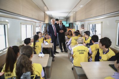 ESKİŞEHİR AB BİLGİ MERKEZİ, BİLİM KARAVANI İLE ORTAOKULLARDA