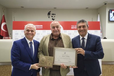 MUSTAFA ÇEKİÇ’İN ADI ETO MECLİS SALONUNDA YAŞAYACAK