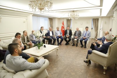 BÜYÜKŞEHİR BELEDİYE BAŞKANI BÜYÜKERŞEN’DEN ETO’YA ZİYARET