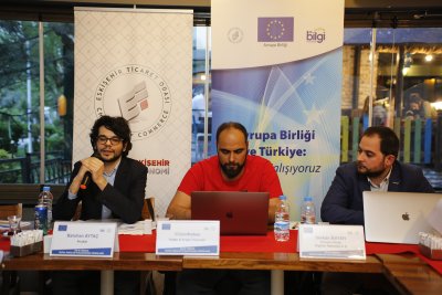 Geleceğin Teknolojisi Sistemi ve Dijital Paralar AB Bilgi Merkezi Etkinliğinde Tartışıldı