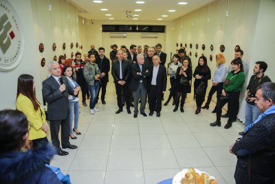 "BAŞLANGIÇ" ETOSANAT GALERİSİ’NDE SANATSEVERLERİ BEKLİYOR