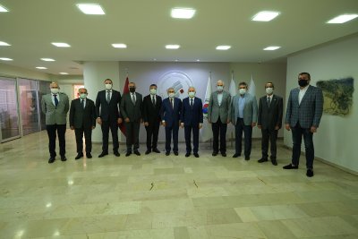 İYİ PARTİ’NİN EKONOMİ KURMAYLARI ESKİŞEHİR TİCARET ODASI’NI ZİYARET ETTİ