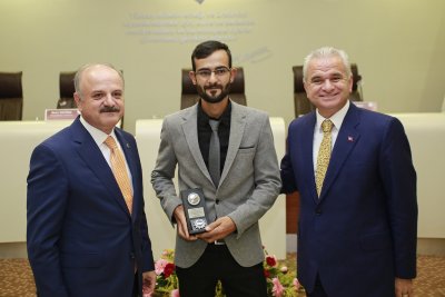 VALİ ÇAKACAK MECLİS TOPLANTISINA KONUK OLDU