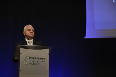 PROF. DR EMRE ALKİN ETO ÜYELERİNE EKONOMİNİN GELECEĞİNİ ANLATTI