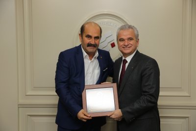 SANAYİ SİTESİNİN DUAYENLERİNE VEFA PLAKETİ