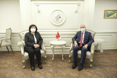 ESTÜ REKTÖRÜ DÖĞEROĞLU’NDAN İŞBİRLİĞİ VURGUSU