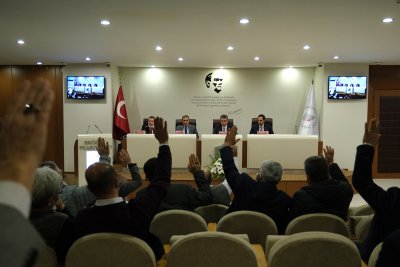 GÜLER, KASIM MECLİS TOPLANTISINDA ODANIN FAALİYETLERİNİ ANLATTI