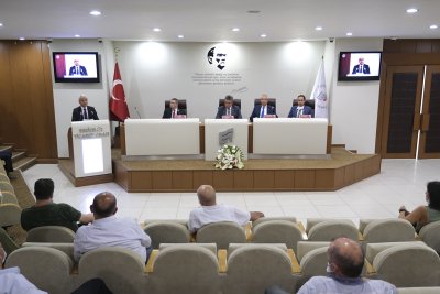 GÜLER: EFKM’DE FUARLAR DEVAM EDECEK