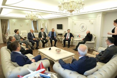 ESKİŞEHİR’İN İHRACATÇILARI ETO’DA MACARİSTAN HEYETİYLE BİR ARAYA GELDİ