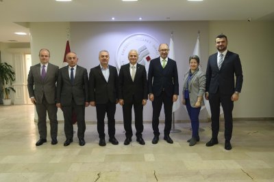 REKTÖR ERDAL İKAF'23 İÇİN ETO’YU ZİYARET ETTİ