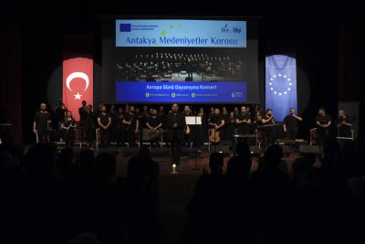 ANTAKYA MEDENİYETLER KOROSU KONSERİ İLE DUYGU DOLU ANLAR YAŞANDI